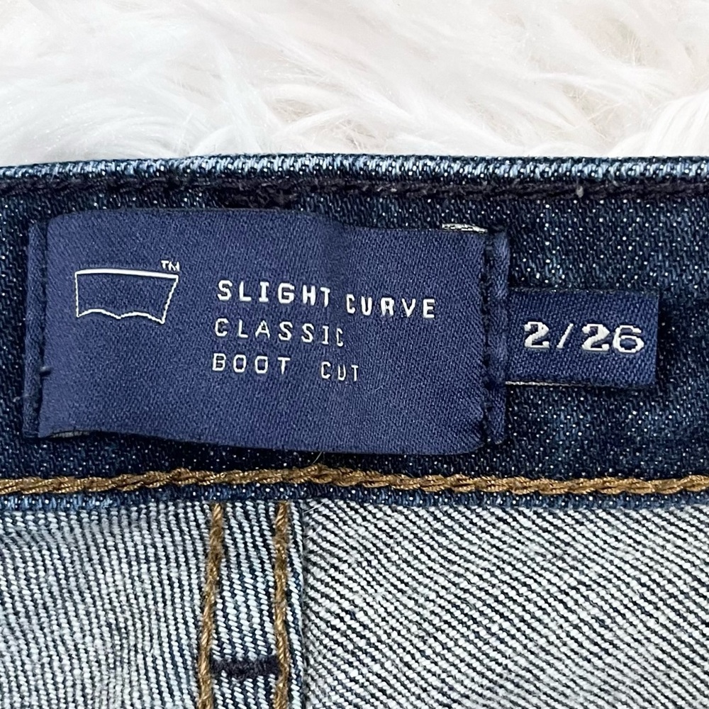 LEVI’S Slight Curve Mid-Rise Classic Bootcut Blue Denim Jeans 2/26 Dark Wash - Picture 8 of 11